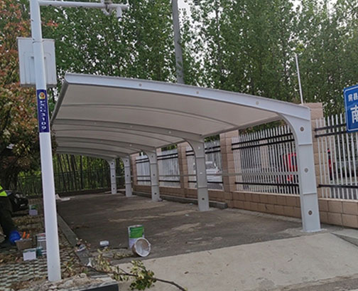 十堰房縣膜結(jié)構(gòu)車棚案例